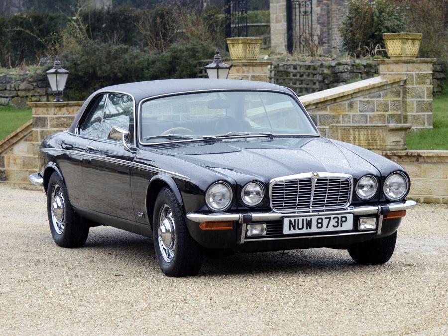  Jaguar XJ6C (Series II) 1975 года  (фото 3 из 8)